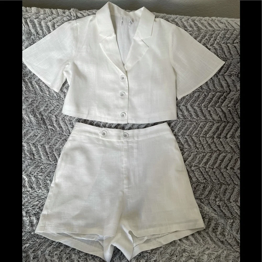 NWOT ADDISON SET - Picture 2 of 12